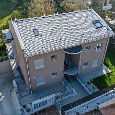Rio Beach Apartment Desenzano del Garda Buitenkant foto
